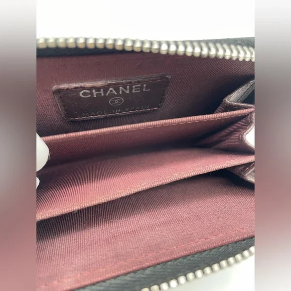 Chanel Short Wallet/Card Holder - Picture 8 of 13